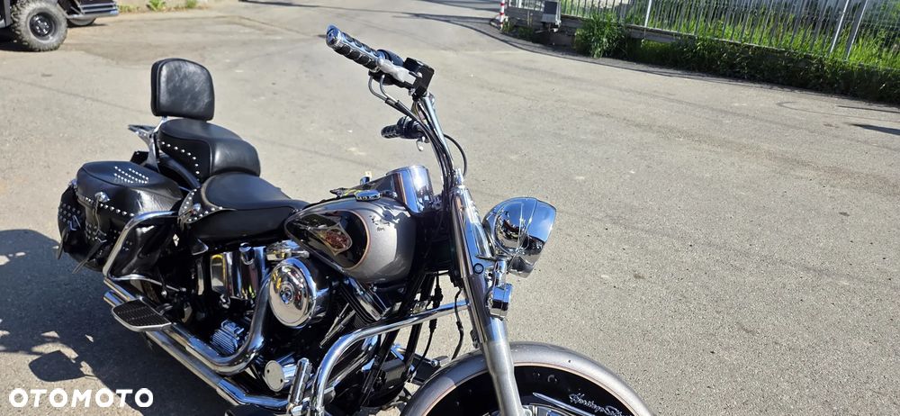 Harley-Davidson Softail Heritage Classic - 4