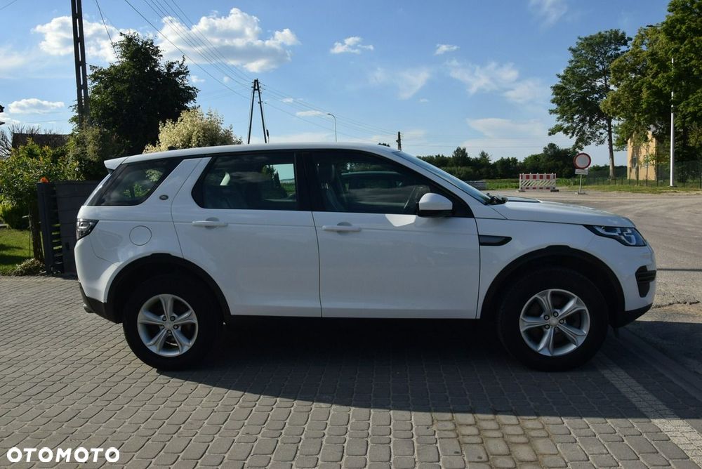 Land Rover Discovery Sport 2.0 TD4 SE - 18