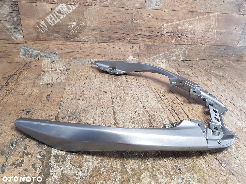 Uchwyt pasażera Suzuki AN400 Burgman 46210-05H - 2