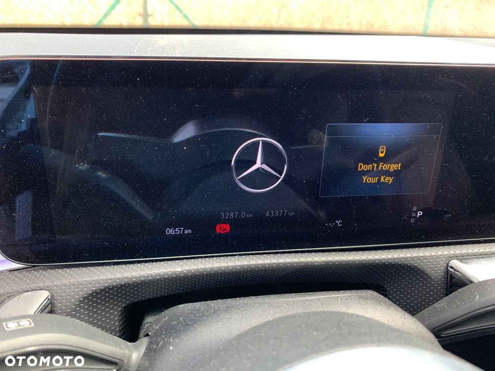 Mercedes-Benz CLA 250 4Matic 7G-DCT - 21