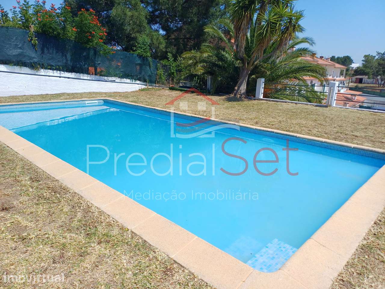 Moradia T4 Piscina-Setúbal - Grande imagem: 3/42