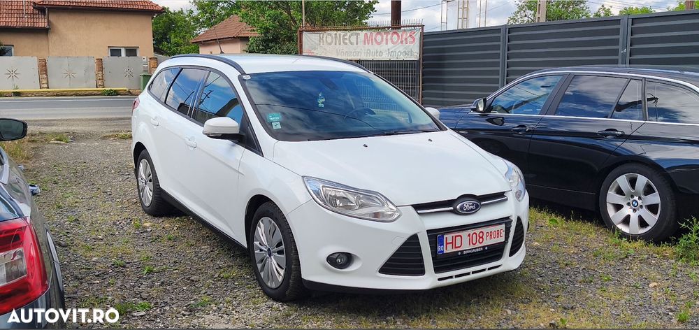 Ford Focus 1.0 EcoBoost Start Stop Trend - 35