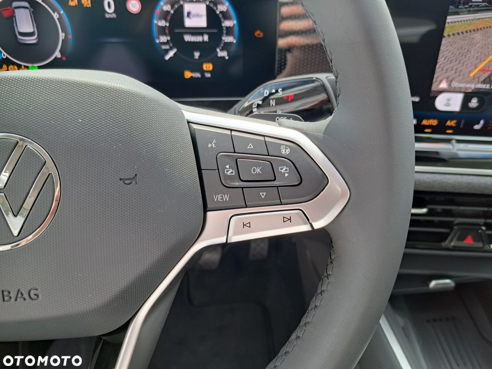 Volkswagen Passat 1.5 TSI ACT mHEV DSG - 23