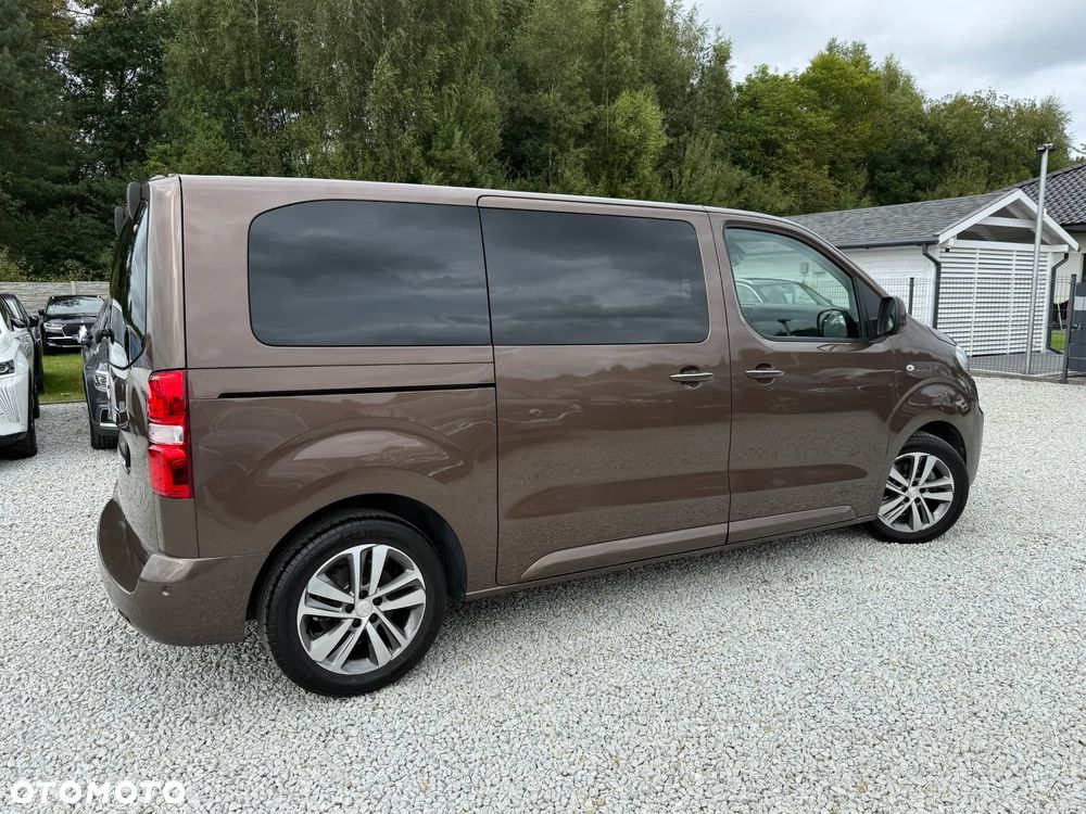 Peugeot Traveller 2.0 BlueHDi Compact Allure - 16
