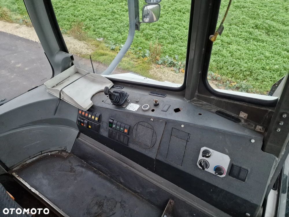 Terberg RT222 - CIĄGNIK TERMINALOWY - 16