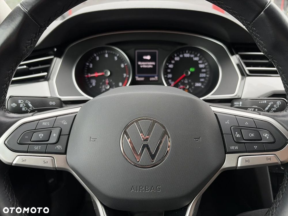 Volkswagen Passat 1.5 TSI EVO Business DSG - 18