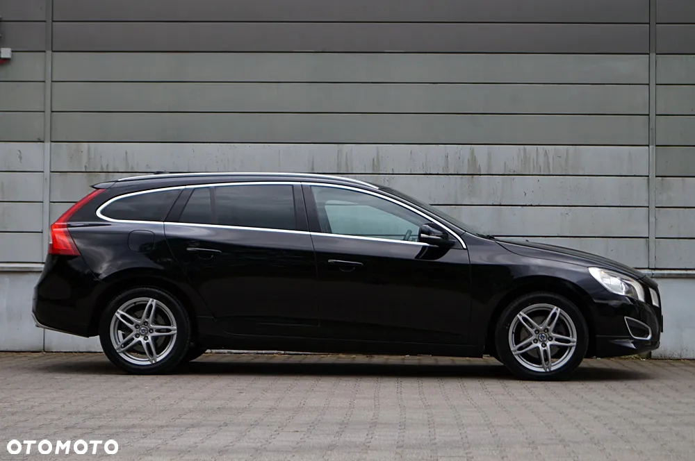 Volvo V60 - 11