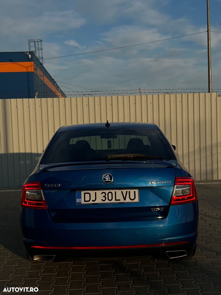 Skoda Octavia 2.0 TDI RS - 16