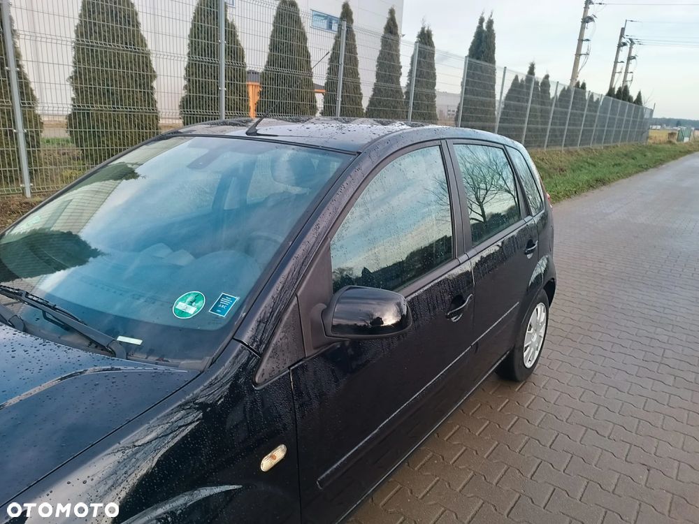 Ford Fiesta 1.4 Ambiente - 30