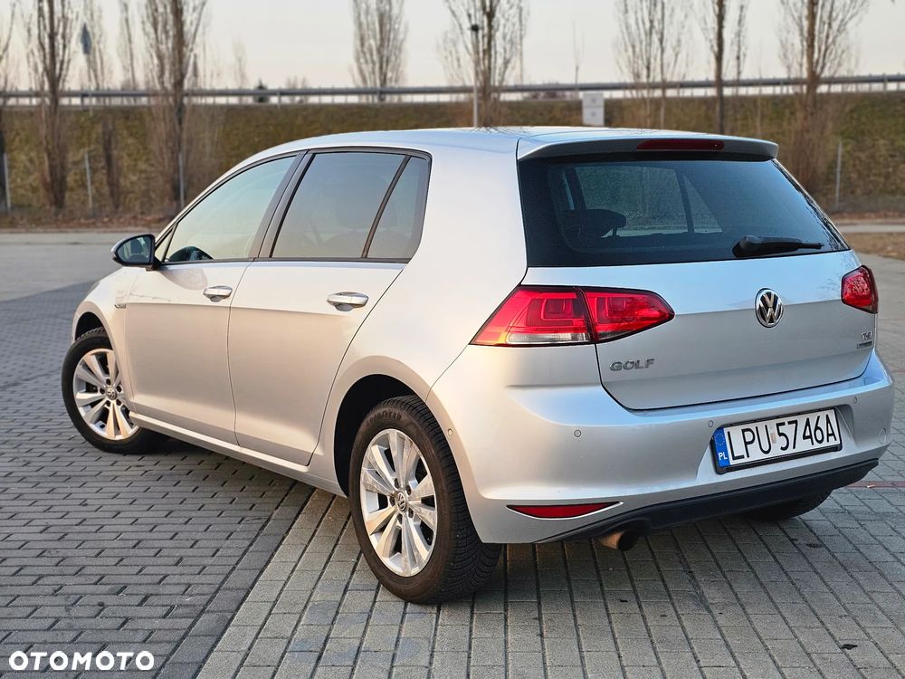 Volkswagen Golf 1.2 TSI BlueMotion Technology Cup - 13