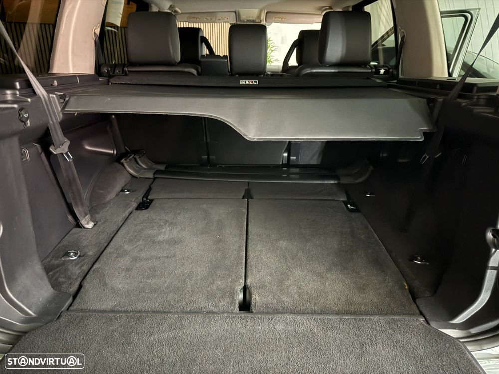Land Rover Discovery 2.7 TD V6 HSE Auto. - 36