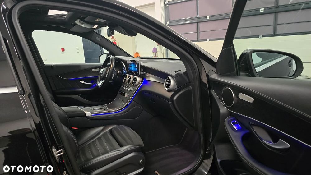 Mercedes-Benz GLC 220 d 4Matic 9G-TRONIC AMG Line Plus - 18