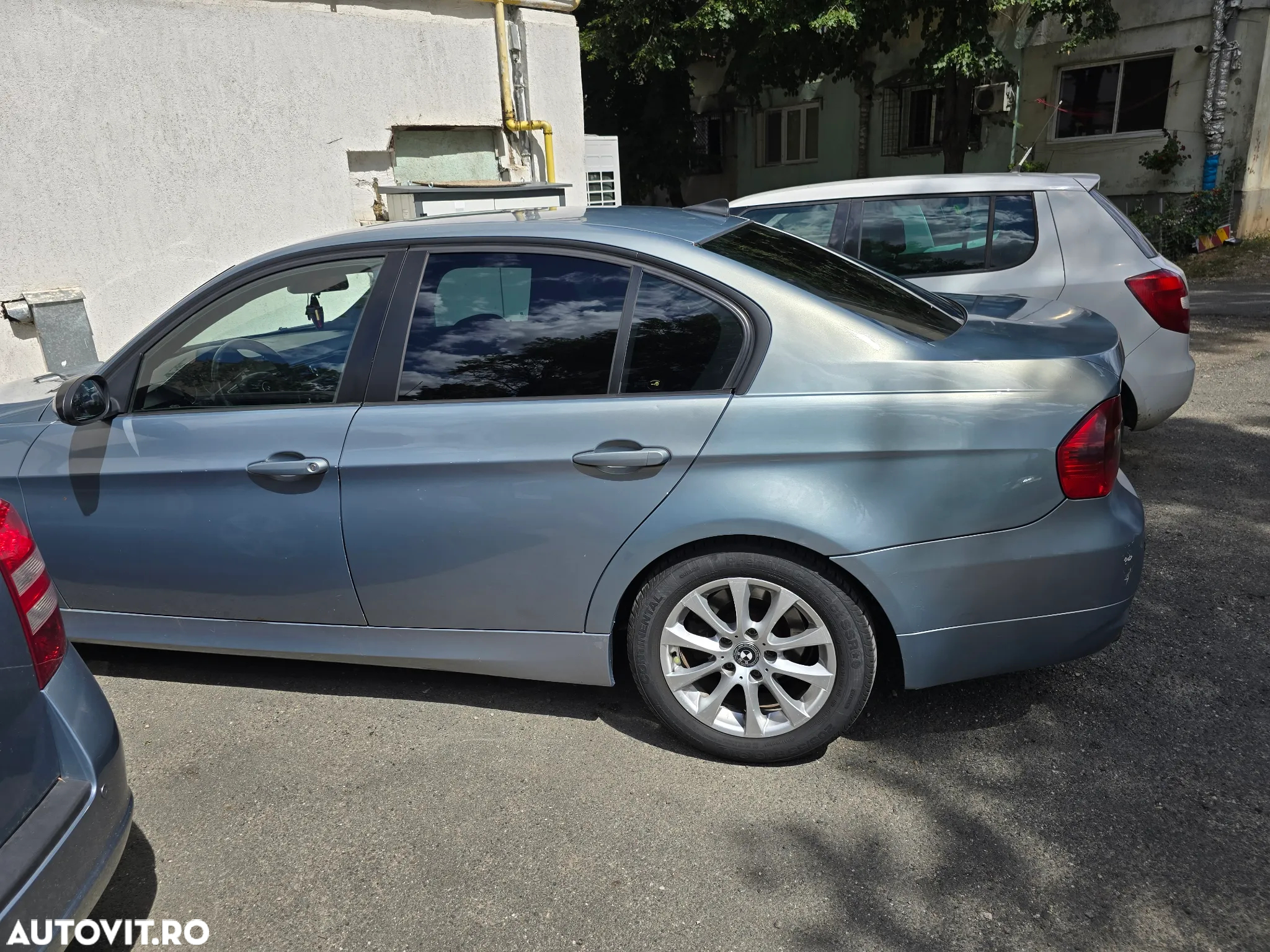 BMW Seria 3 320d - 6