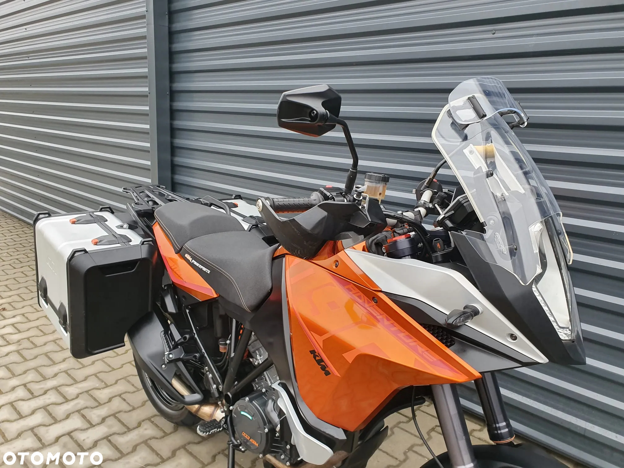 KTM Adventure - 8