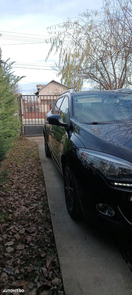 Renault Megane ENERGY dCi 110 Start & Stop Bose Edition - 4