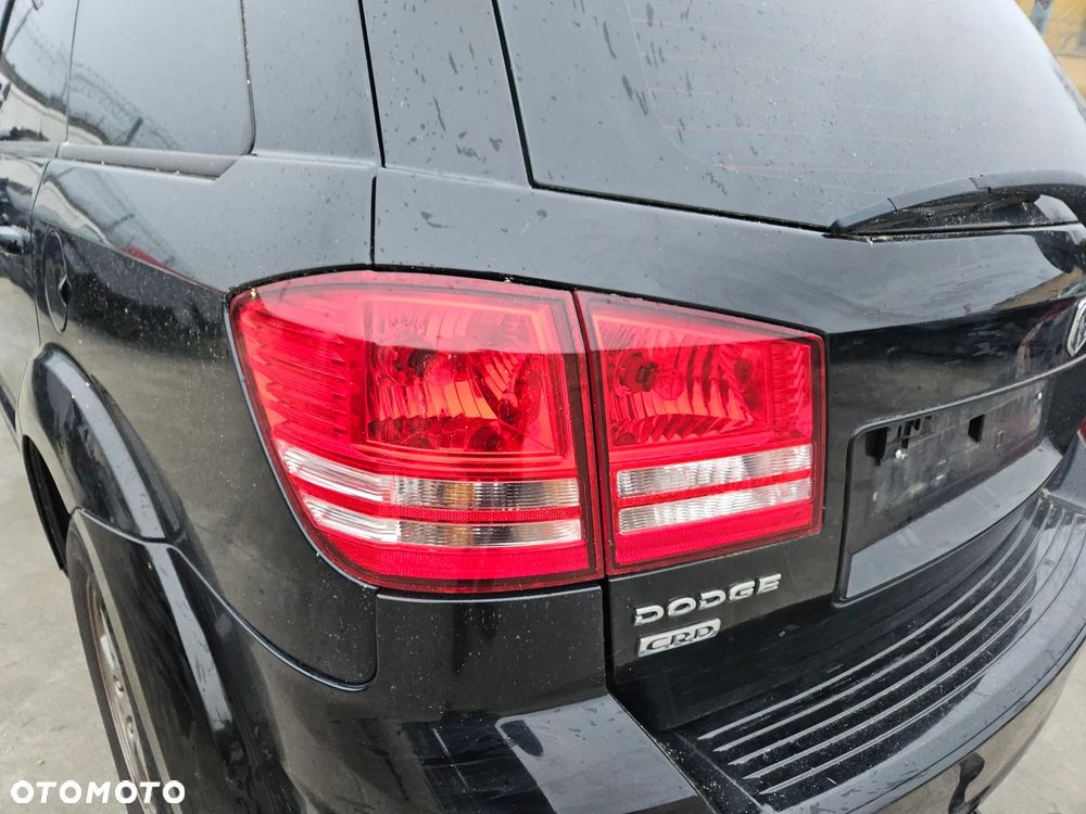 Lampa lewa prawa tył tylna w błotnik Dodge Journey 2009r Europa - 1