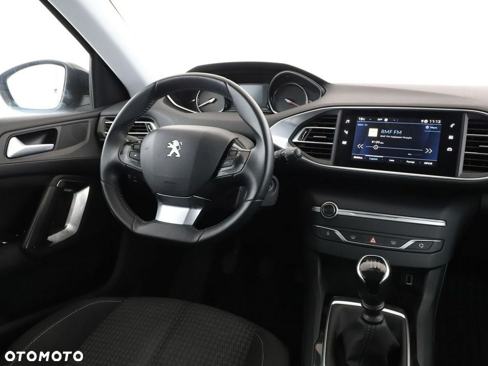 Peugeot 308 1.2 PureTech Active Pack S&S - 17