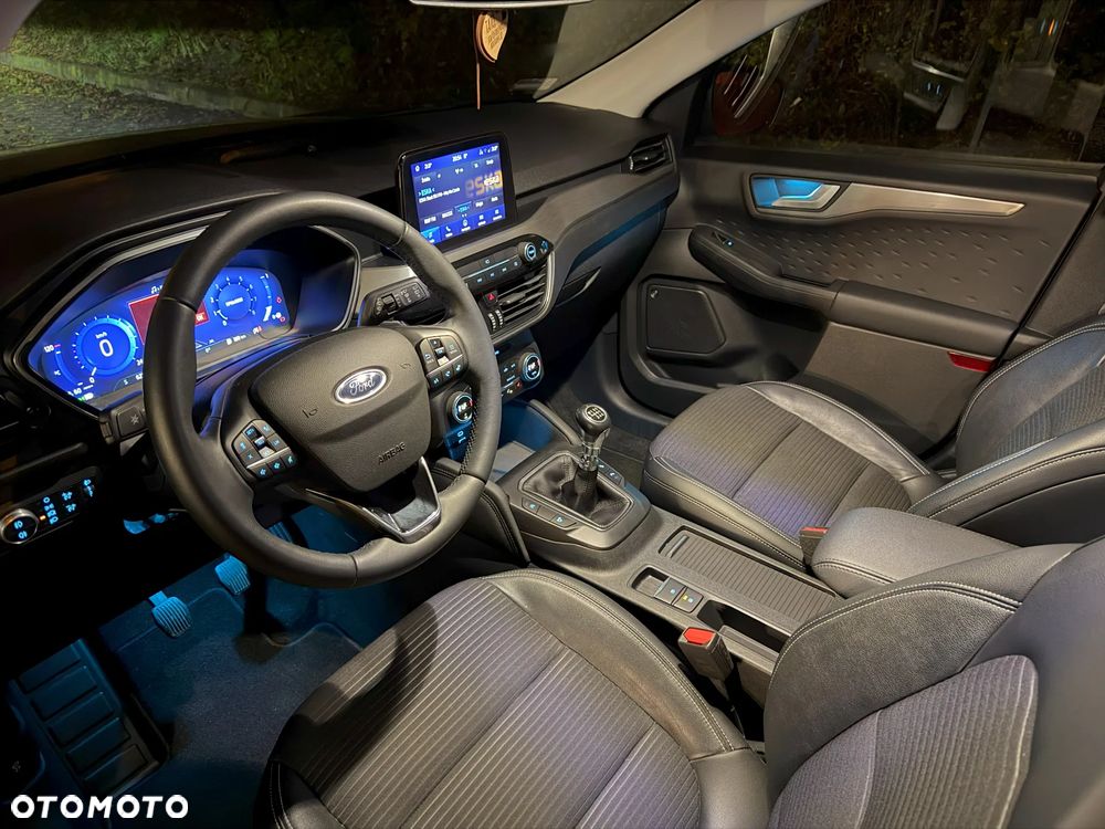 Ford Kuga 1.5 EcoBoost FWD Titanium X - 14