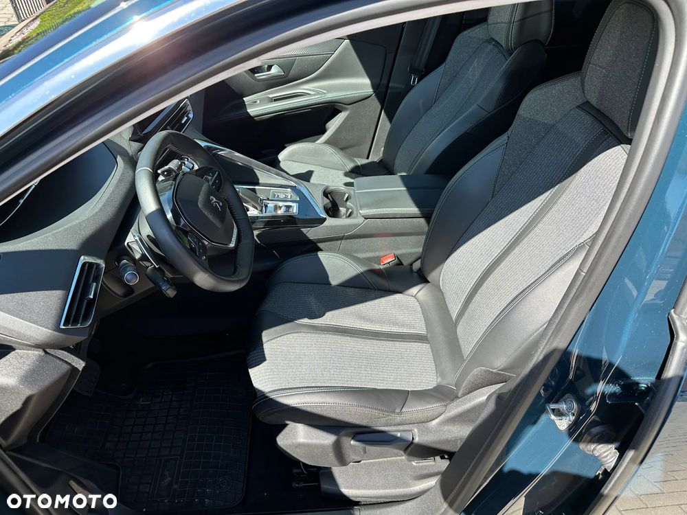 Peugeot 5008 - 21