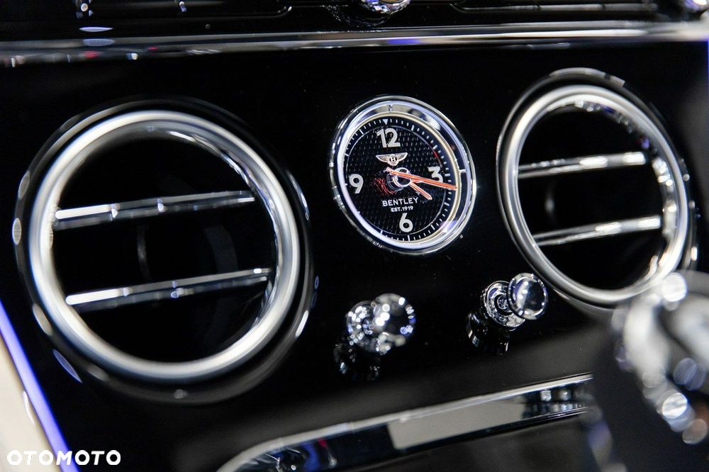 Bentley Continental GT Standard - 34