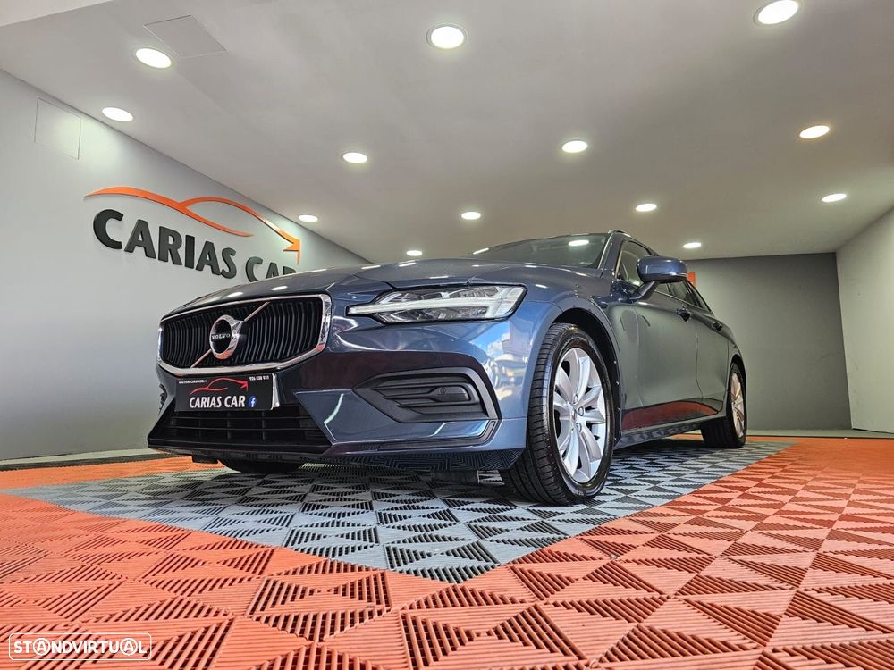 Volvo V60 2.0 D4 Momentum Geartronic - 8