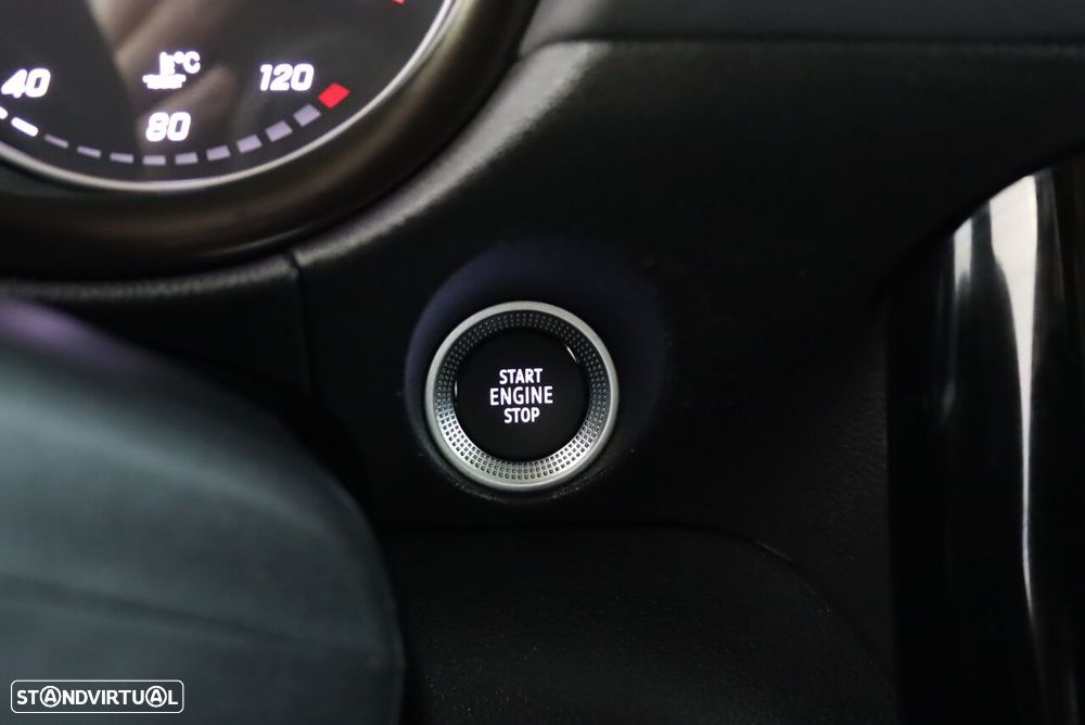 Mercedes-Benz T 180 d Standard - 17