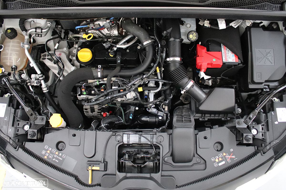 Renault Captur 1.0 TCe Techno Bi-Fuel - 25