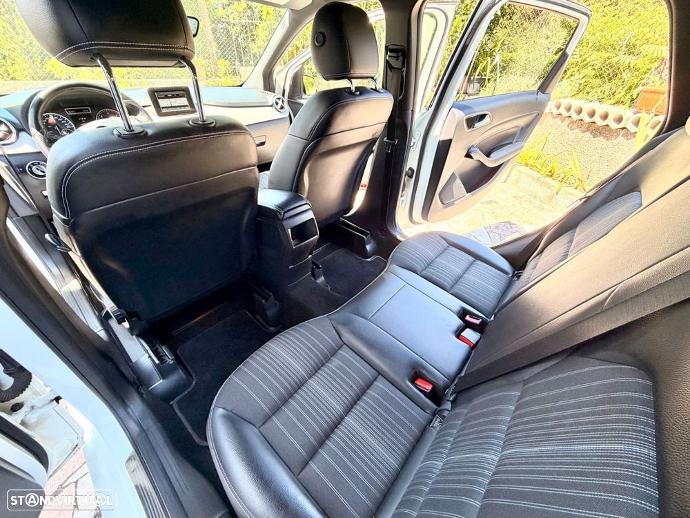 Mercedes-Benz B 180 CDI BlueEFFICIENCY - 15