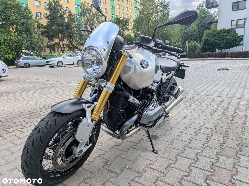 BMW R - 2