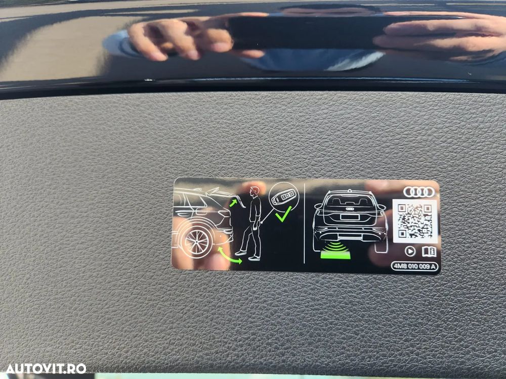 Audi Q8 55 TFSI quattro Tiptronic MHEV - 11