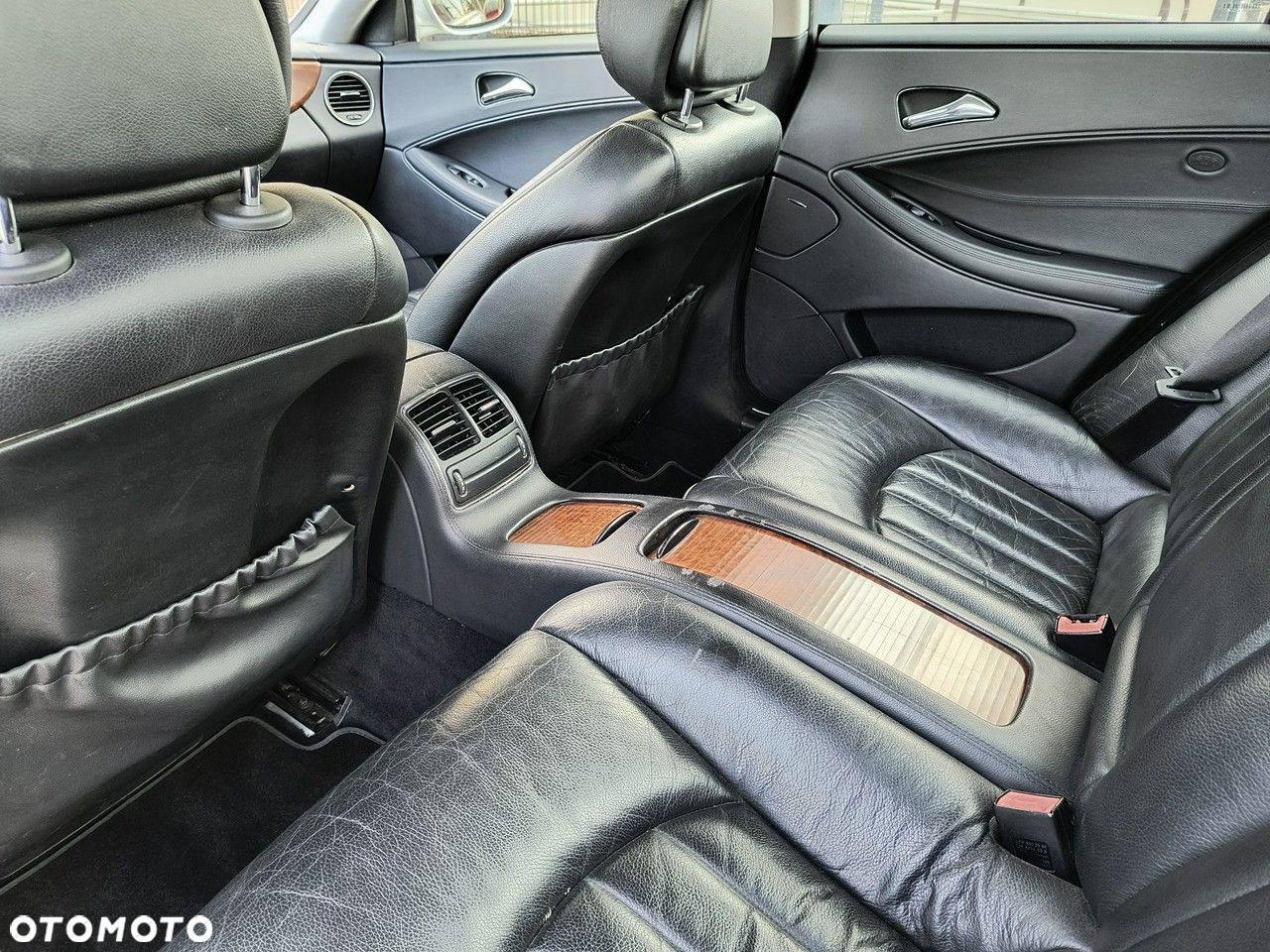 Mercedes-Benz CLS - 15