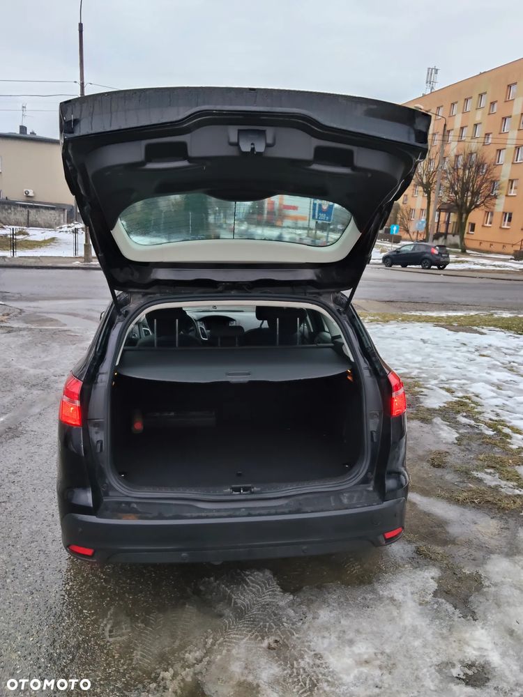 Ford Focus 1.0 EcoBoost Titanium - 10
