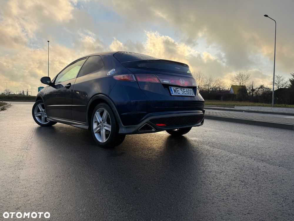 Honda Civic 1.8 TypeS - 13