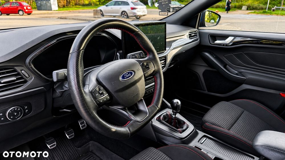 Ford Focus 1.0 EcoBoost mHEV ST-Line Style - 9