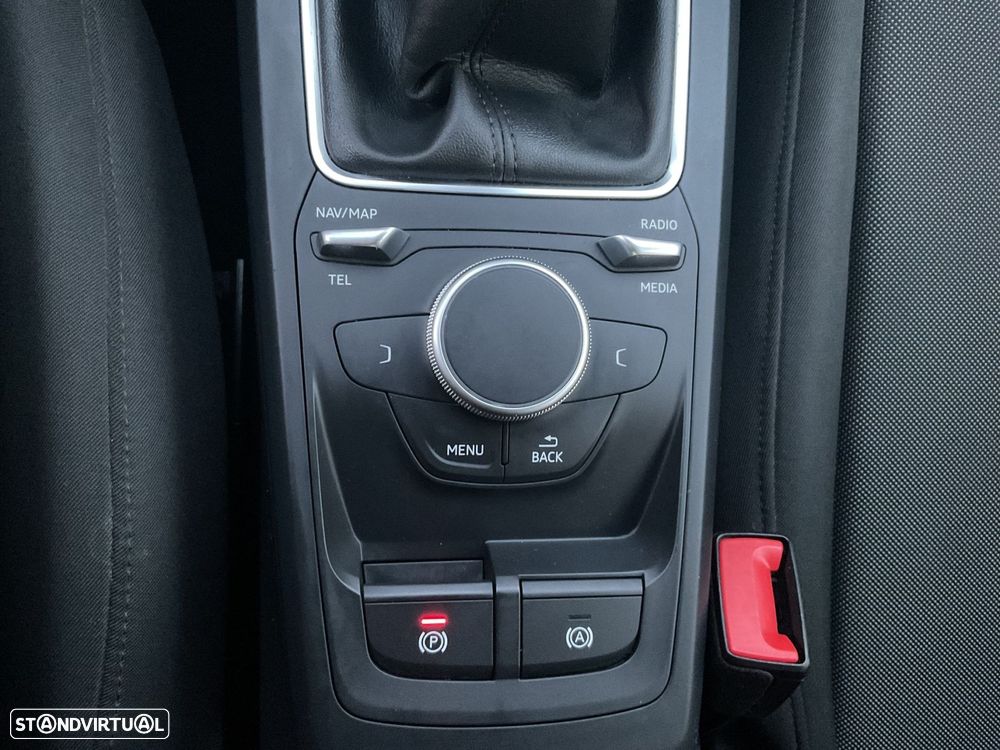 Audi Q2 30 TFSI - 27