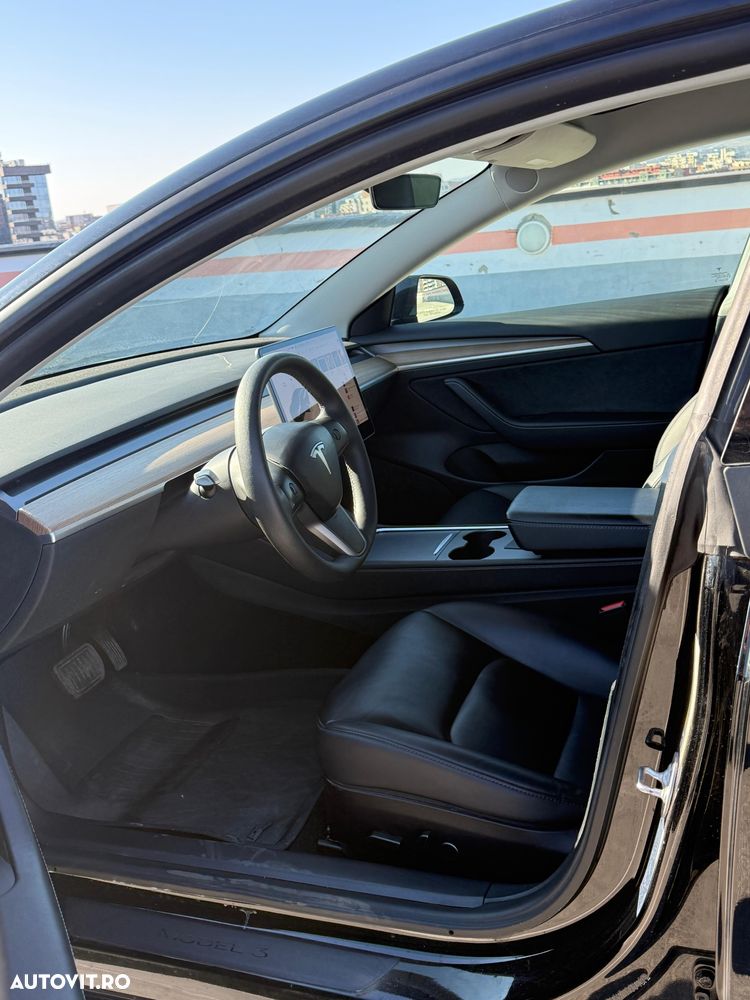 Tesla Model 3 Standard Reichweite Plus Hinterradantrieb - 14