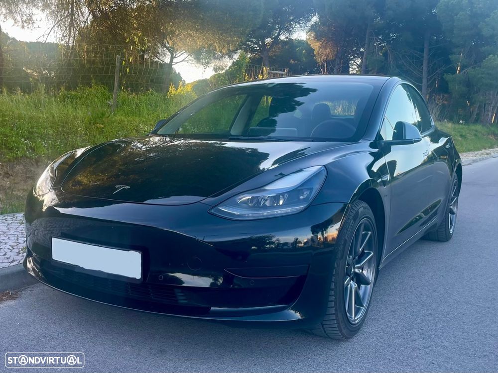Tesla Model 3 Standard Range Plus RWD - 3