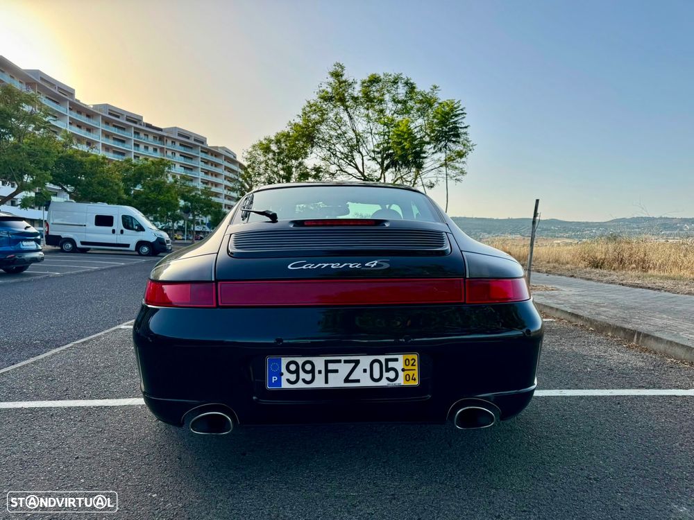 Porsche 911 (996) - 4