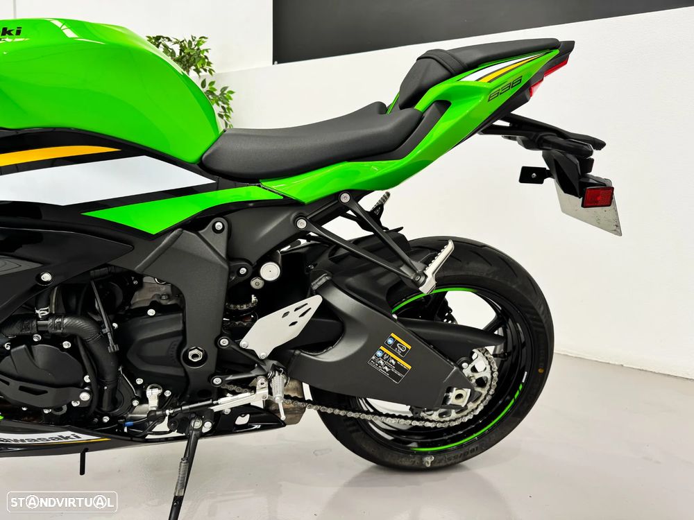 Kawasaki ZX 6R - 6