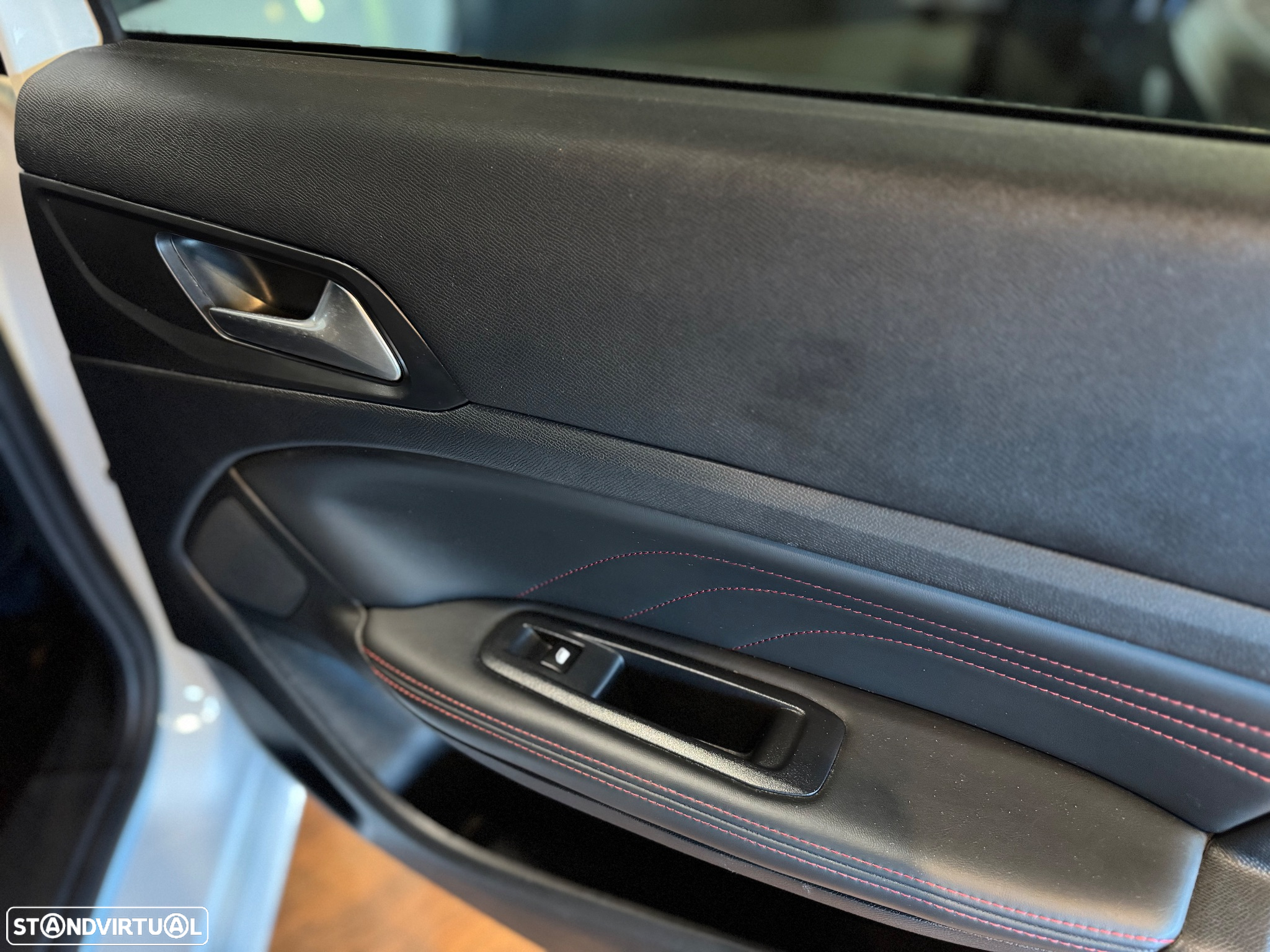 Peugeot 308 SW 2.0 BlueHDi GT Line EAT6 - 34