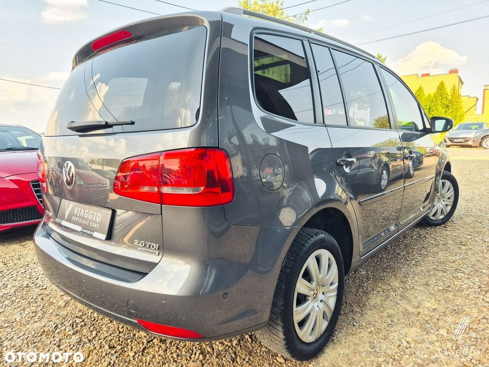 Volkswagen Touran 2.0 TDI Highline - 33