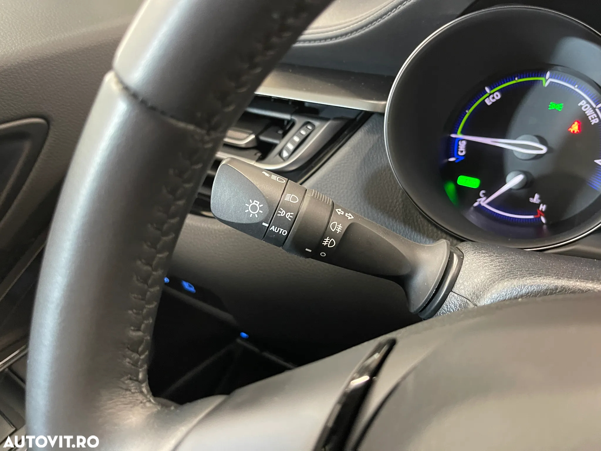 Toyota C-HR 2.0 HSD 184 CP 4x2 CVT Classy - 19