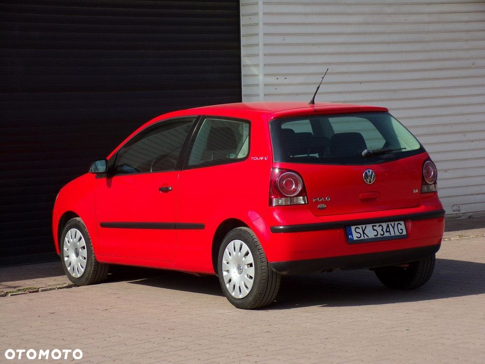 Volkswagen Polo 1.4 16V Comfortline - 10
