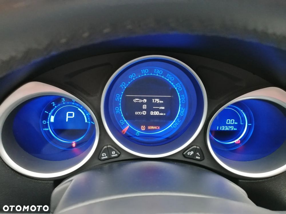 DS Automobiles DS 4 - 8