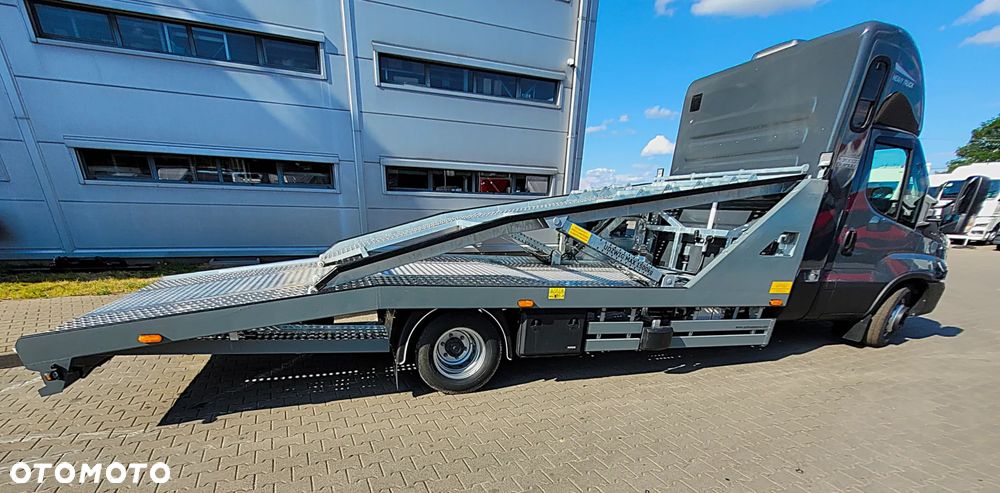Iveco Daily 70C18H/P - 18