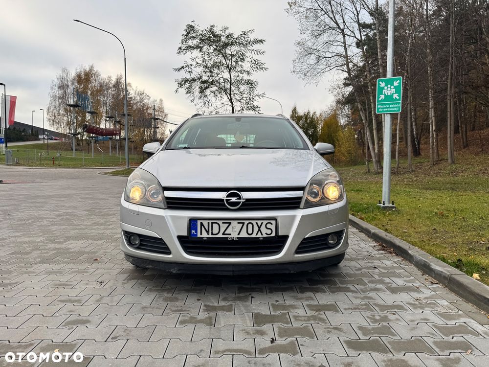 Opel Astra 1.9 CDTI Enjoy - 1