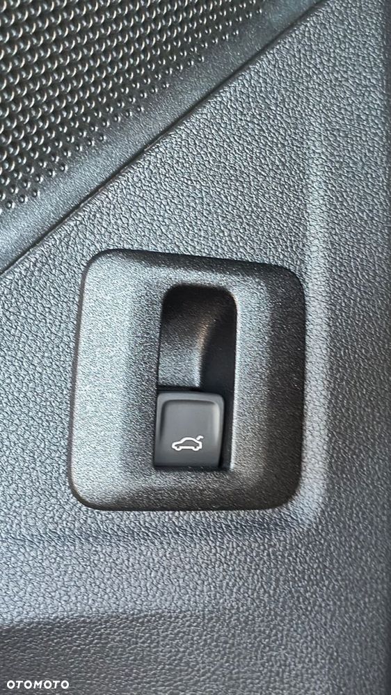 Volkswagen Tiguan - 15
