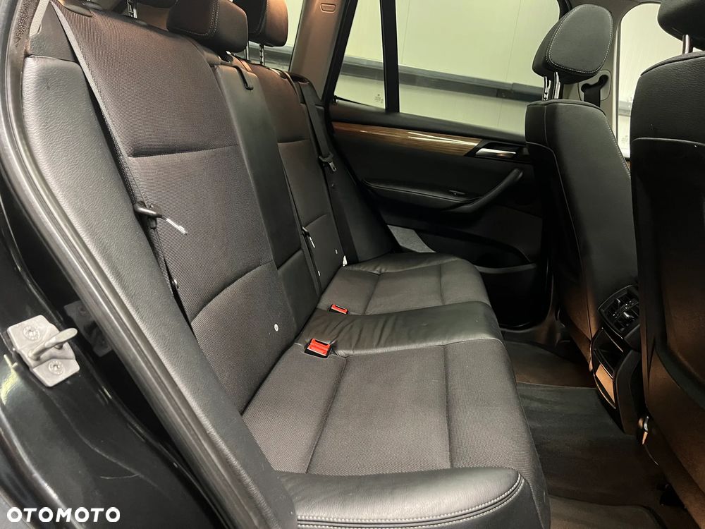 BMW X3 xDrive20d - 31