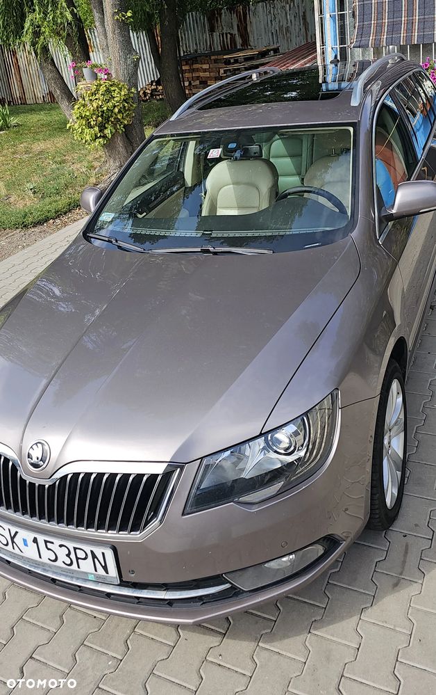 Skoda Superb 2.0 TDI 4x4 Platinum - 1