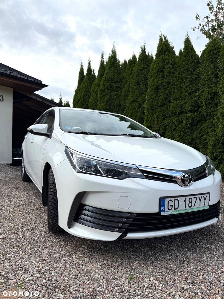 Toyota Corolla 1.4 D-4D Comfort - 13
